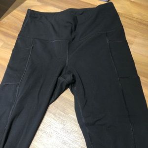 Yogalicious Black Ankle Length Leggings